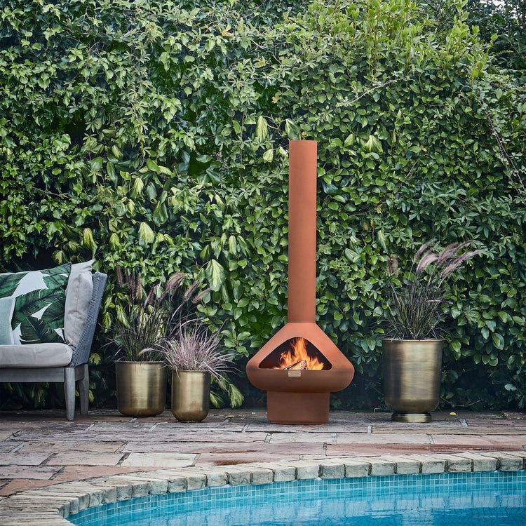 Outdoor Fire Places and Fire Pits