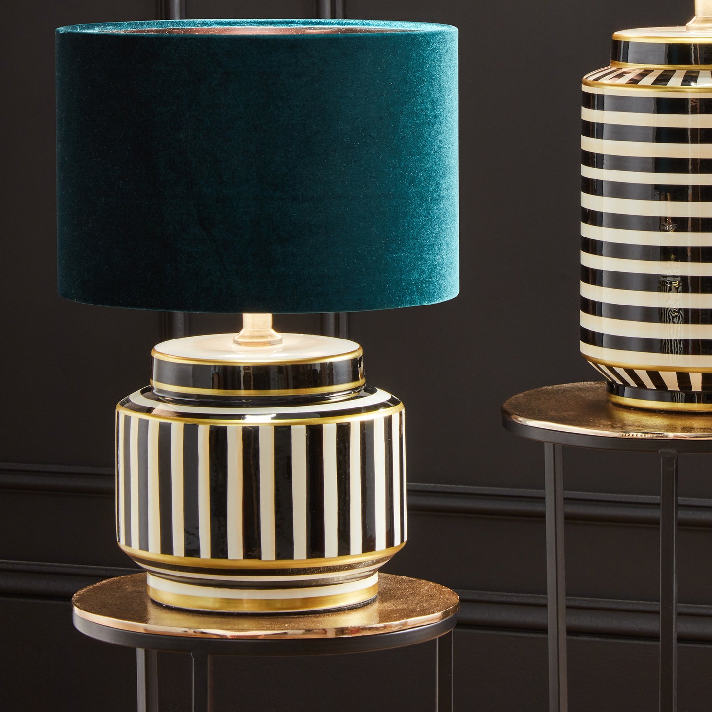 Bow 30cm Forest Green Velvet Cylinder Lampshade – Rich, Luxurious Lighting for Modern Homes