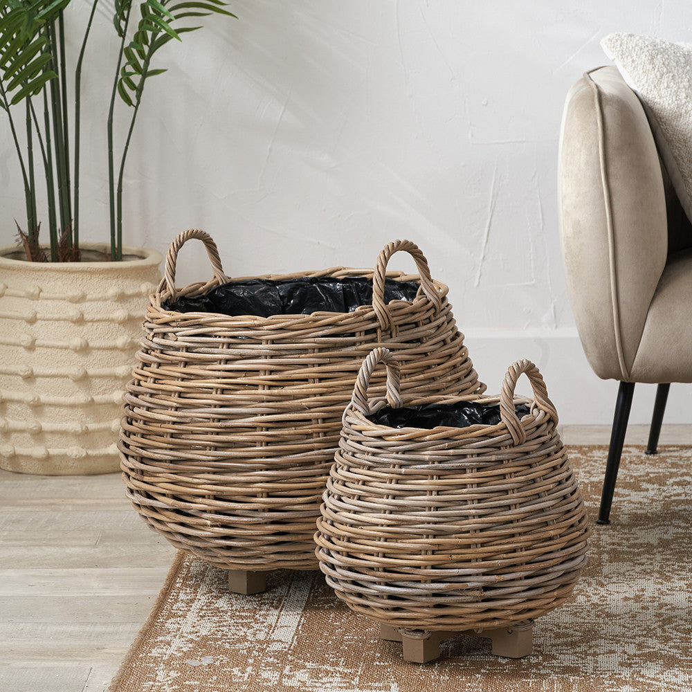 Tobs Set of 2 Indoor / Outdoor Grey Kubu Rattan Bulbous Basket Planters