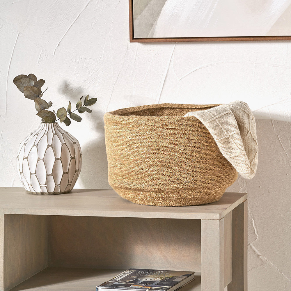 Natural Seagrass Round Basket - W34xD34xH26cm