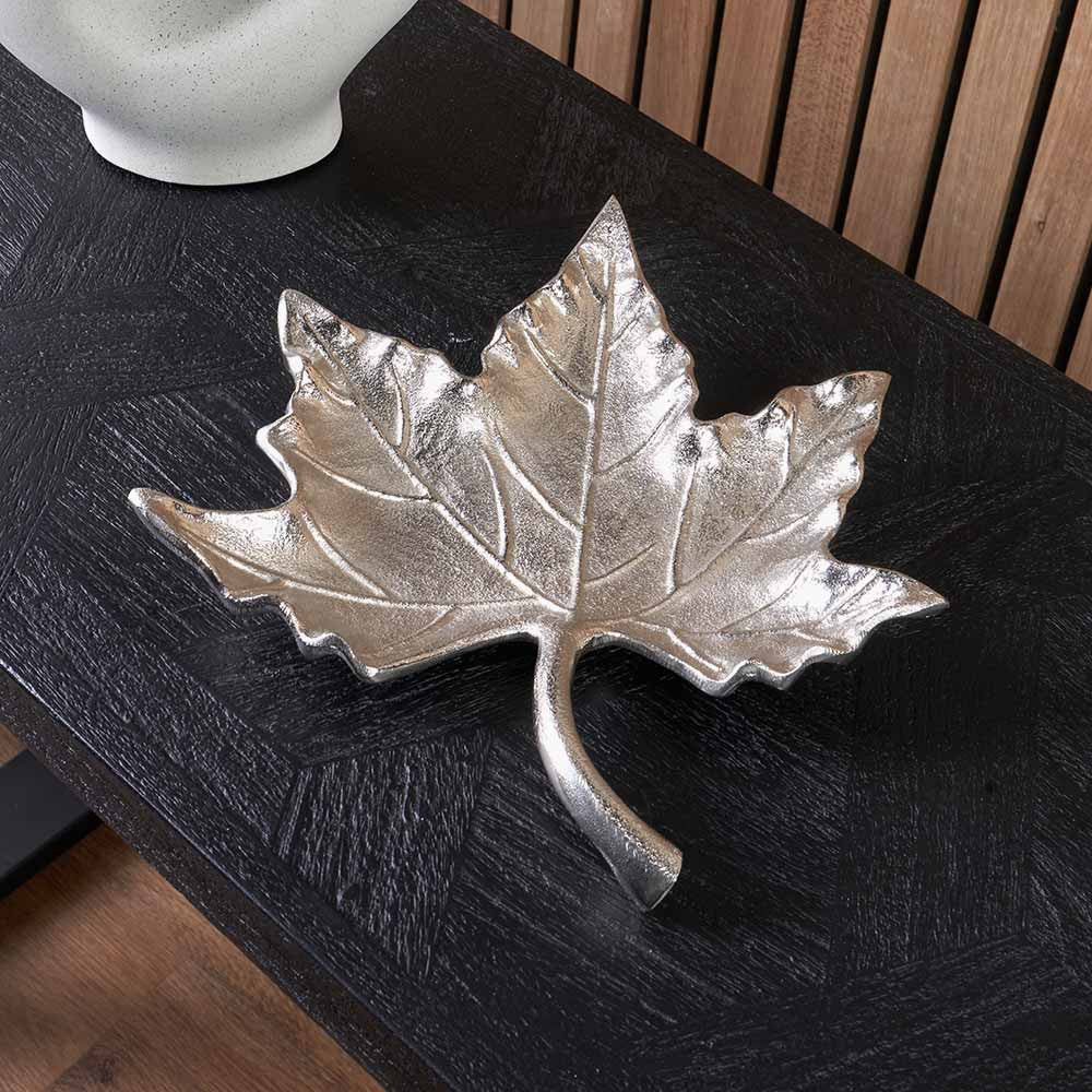 Silver Metal Oak Leaf Bowl – Elegant Handcrafted Decorative Dish for Modern Homes