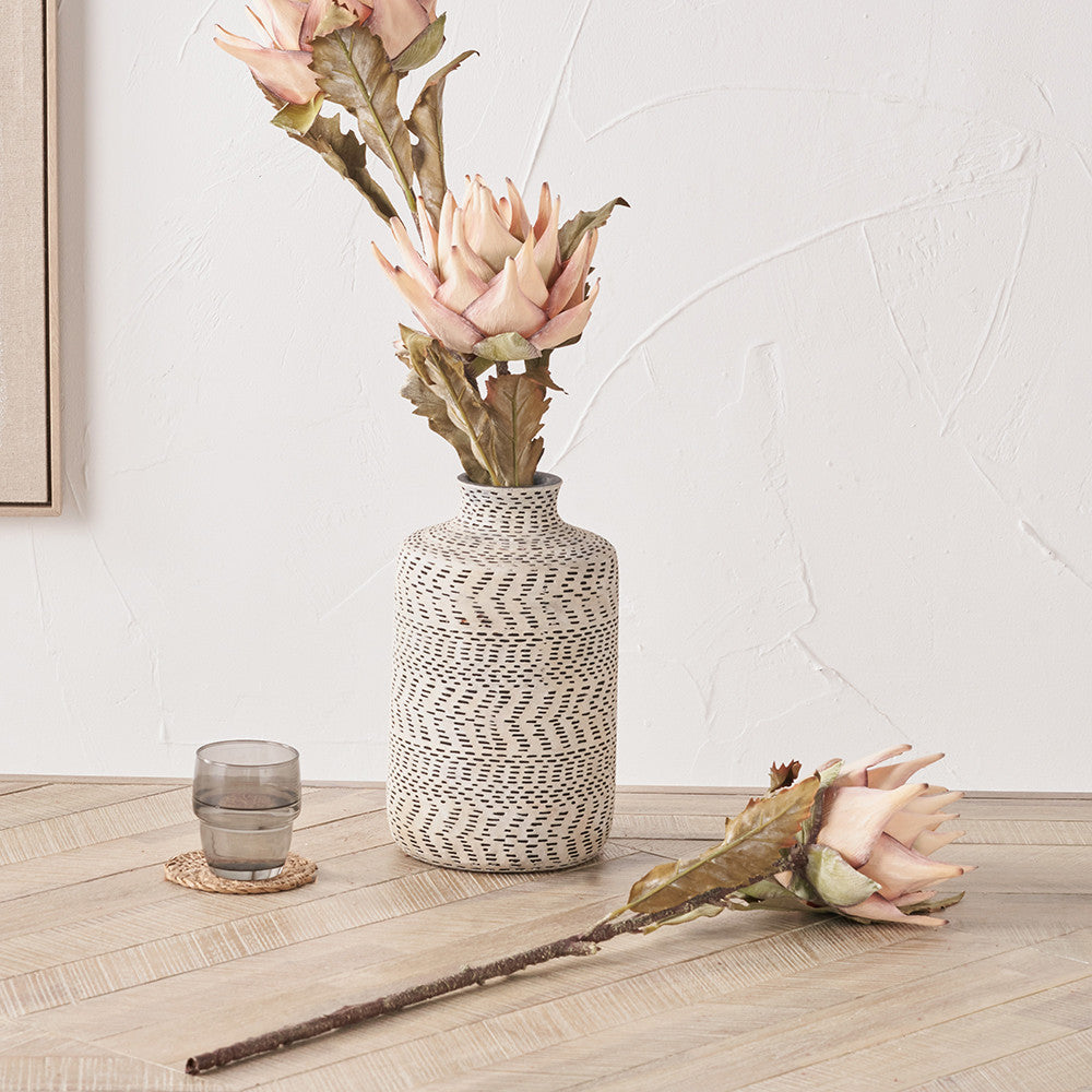 Apricot Lotus Artificial Flower Stems – Pack of 6 Faux Luxury Blooms