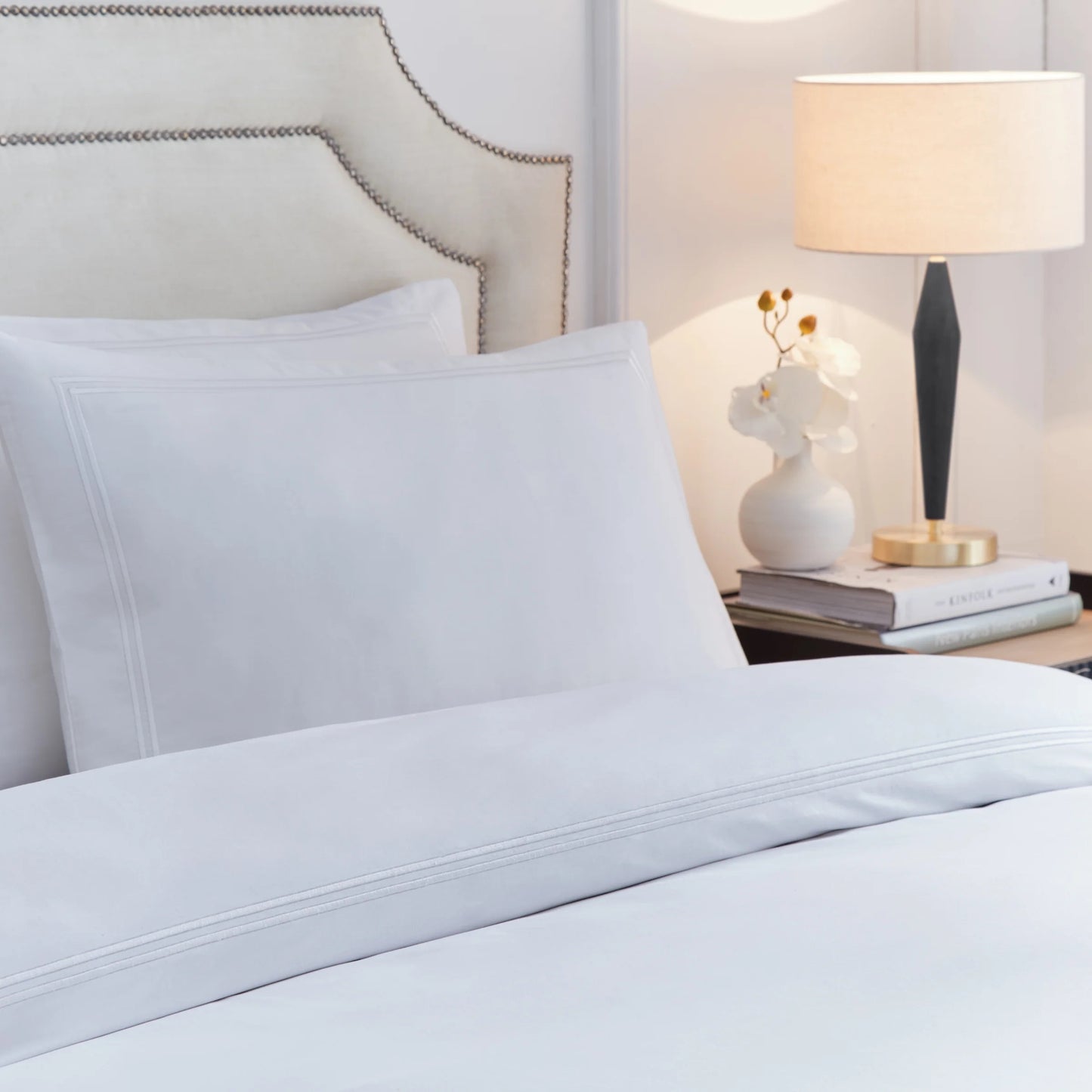 Elara Embroidered 100% Cotton Duvet Cover Set White – Pure Elegance and Lasting Comfort