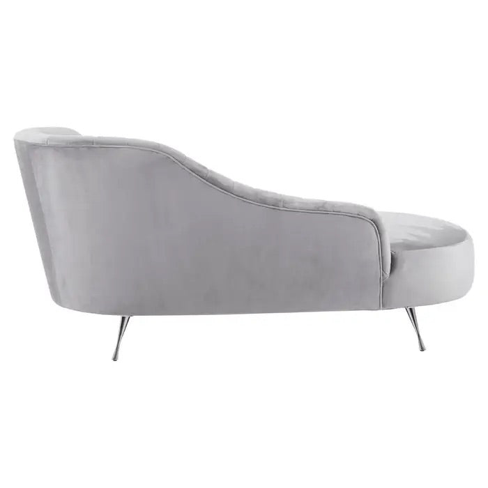 This Grey Velvet Chaise Longue is a sophisticated fusion of modern design and timeless elegance. Ideal for contemporary interiors with a classic touch. Shop online today at www.nobleandnook.co.uk
