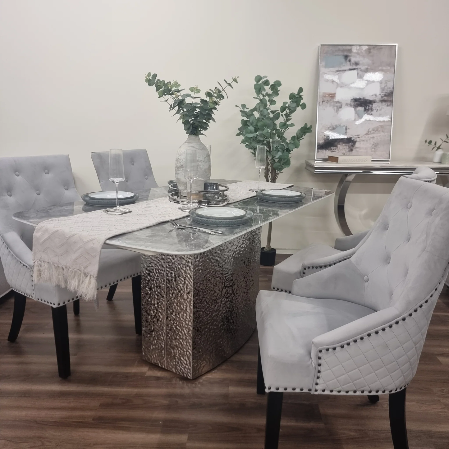 The Roma Dining Table combines contemporary elegance with robust craftsmanship, making it the perfect centre piece for your dining space. Shop online today at www.nobleandnook.co.uk