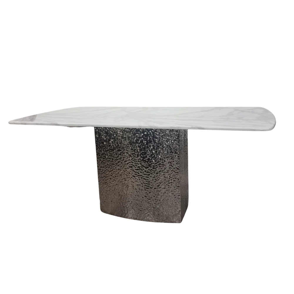 The Roma Dining Table combines contemporary elegance with robust craftsmanship, making it the perfect centre piece for your dining space. Shop online today at www.nobleandnook.co.uk