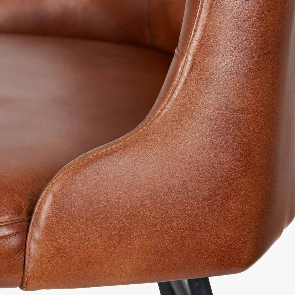 Shop our stylish Vintage Brown Leather and Black Metal Diamond Back Camillo Bar Stool, the perfect addition to any breakfast bar or kitchen island. FREE UK MAINLAND DELIVERY. Shop online now at www.nobleandnook.co.uk
