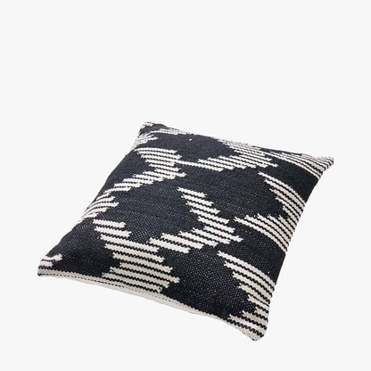 Black and White Chevron Design Scatter Cushion – Eco-Friendly Recycled PET Yarn Cushion
