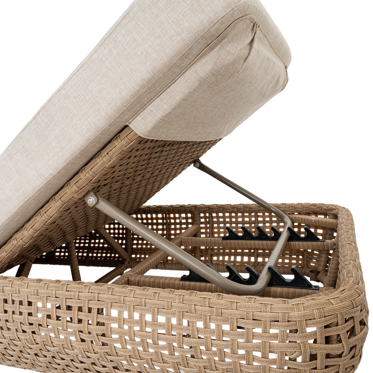 Bloom Outdoor Sunbed