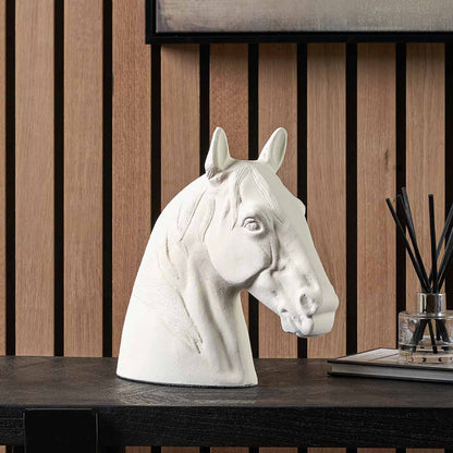 White Metal Horse Head Sculpture – Elegant Decorative Statement Piece