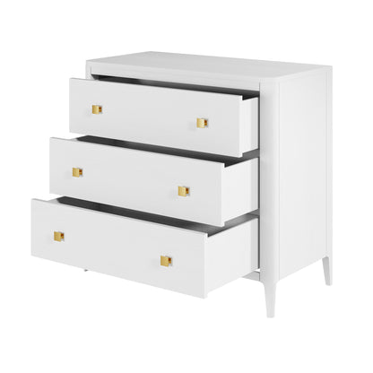 Shop the Abberley Chest of Drawers crafted from white stained solid oak with visible grain by D.I. Designs. FREE UK MAINLAND DELIVERY. Shop online now at www.nobleandnook.co.uk