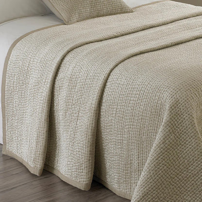 Brooklands Bedspread Champagne – Understated Luxury and Timeless Texture
