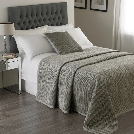 Brooklands Bedspread Silver – Classic Luxury and Contemporary Refinement