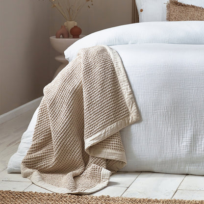 Canopy Oversized Throw Natural – Relaxed Luxury and Textured Simplicity