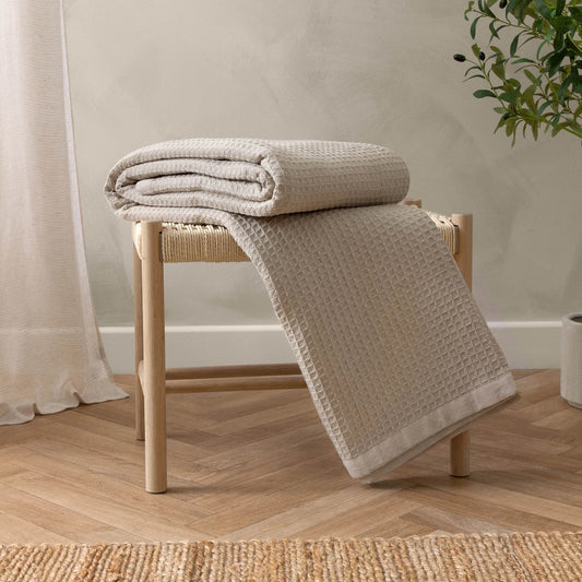 Canopy Oversized Throw Natural – Relaxed Luxury and Textured Simplicity