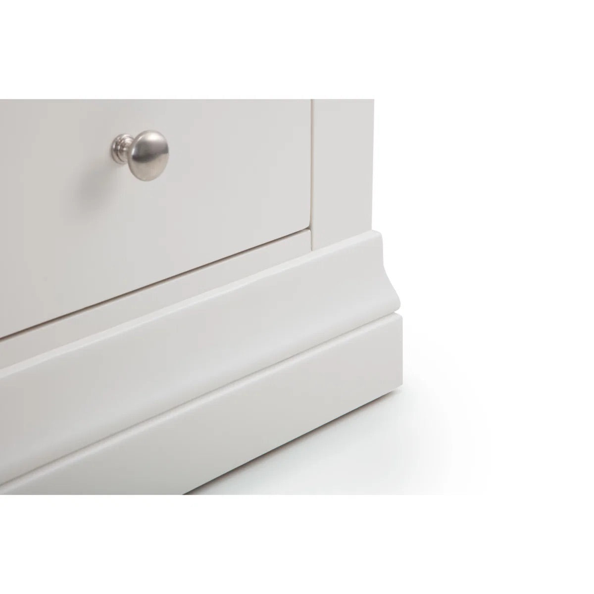 Clermont 4+3 Drawer Chest in White