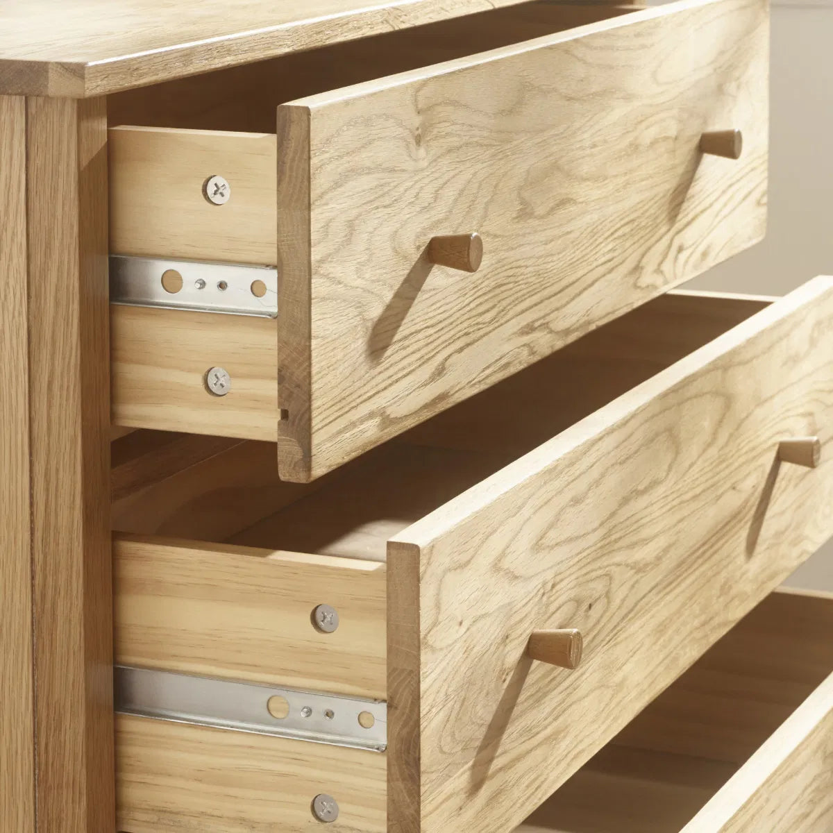 Coxmoor 5 Drawer Wide Chest