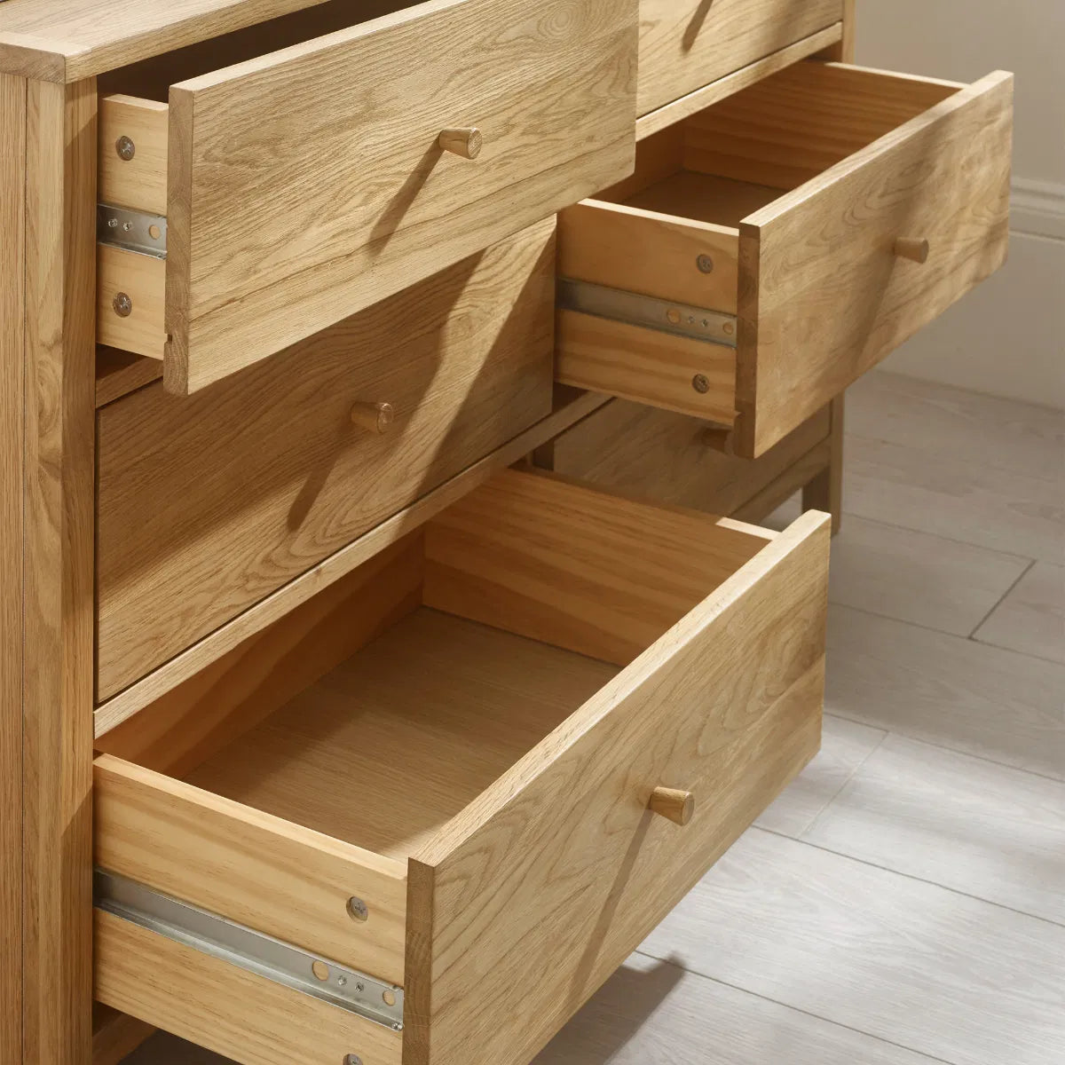 Coxmoor 6 Drawer Chest Oak
