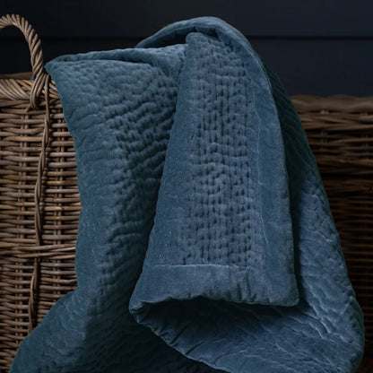 Haze Velvet Quilted Throw Bluebell – Luxurious Comfort and Timeless Serenity