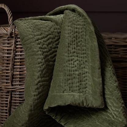 Haze Velvet Quilted Throw Sage – Soft Luxury and Natural Elegance