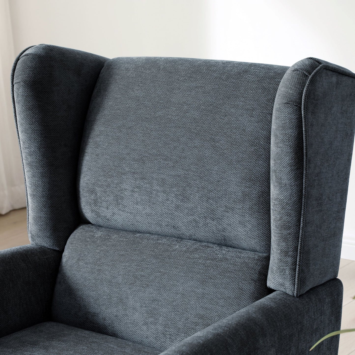 Luca Wingback Chair