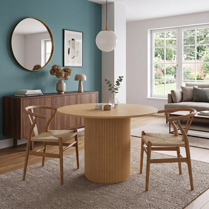 Louis 4 Seater Round Dining Table | Light Oak Effect