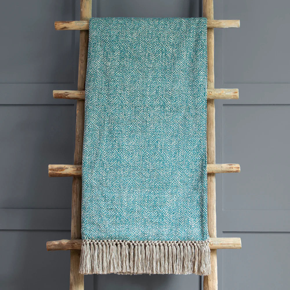 Oryx Woven Throw Azure – Contemporary Craftsmanship and British-Made Luxury
