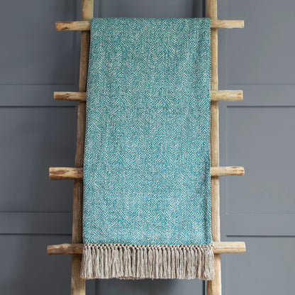 Oryx Woven Throw Azure – Contemporary Craftsmanship and British-Made Luxury