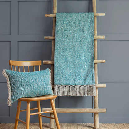 Oryx Woven Throw Azure – Contemporary Craftsmanship and British-Made Luxury