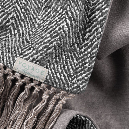 Oryx Woven Throw Charcoal – Understated Sophistication and British Craftsmanship