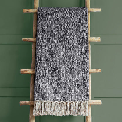 Oryx Woven Throw Slate – Refined Texture and British Craftsmanship
