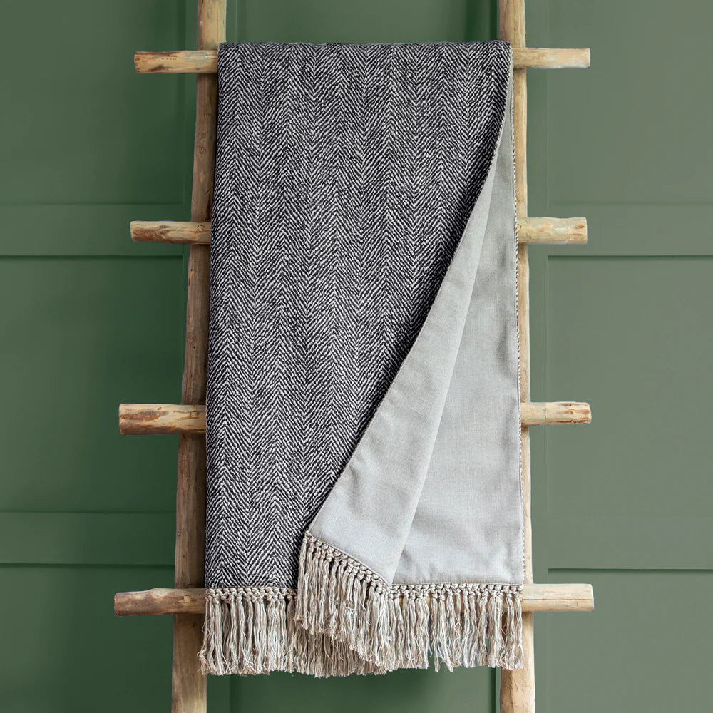Oryx Woven Throw Slate – Refined Texture and British Craftsmanship
