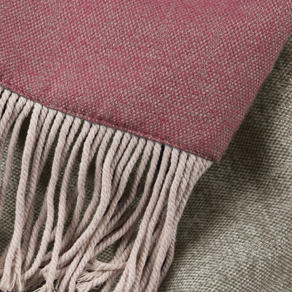 Selkirk 136x200 Woven Throw Rosehip – British Craftsmanship and Warm Elegance
