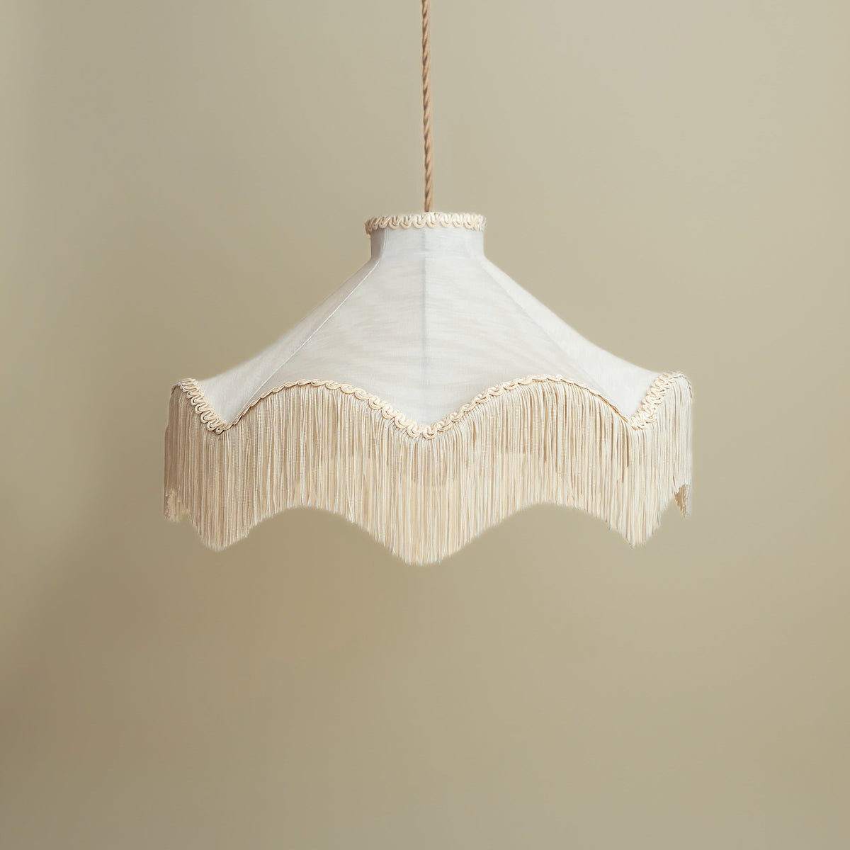 The Daisy Moiré Lampshade | Pearl
